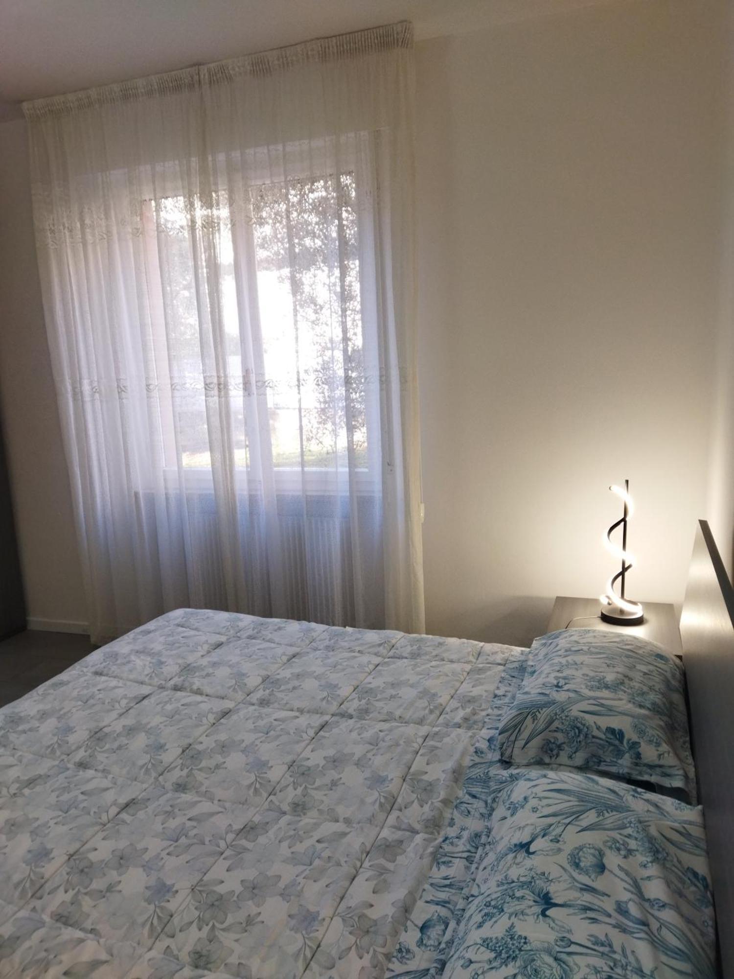 Rose Garden House Wi-Fi Apartment Riva del Garda Luaran gambar